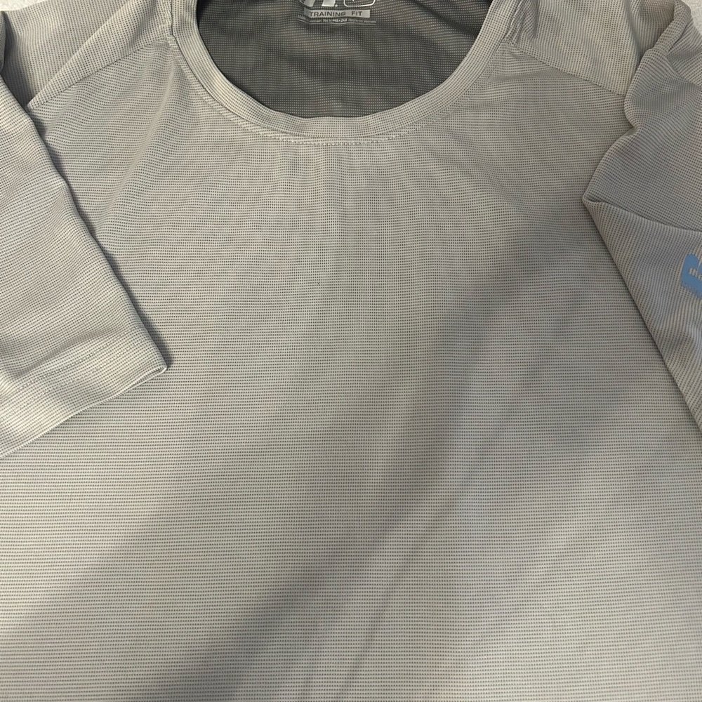 Russell Athletic Light Gray Long Sleeve Tee